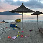 Karaburun Sunset Apartment